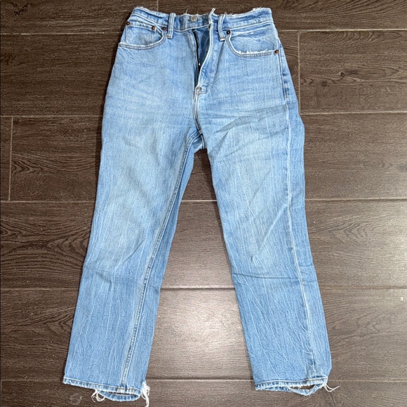 Abercrombie & Fitch Denim - Abercrombie & Fitch Light Blue Cropped Jeans